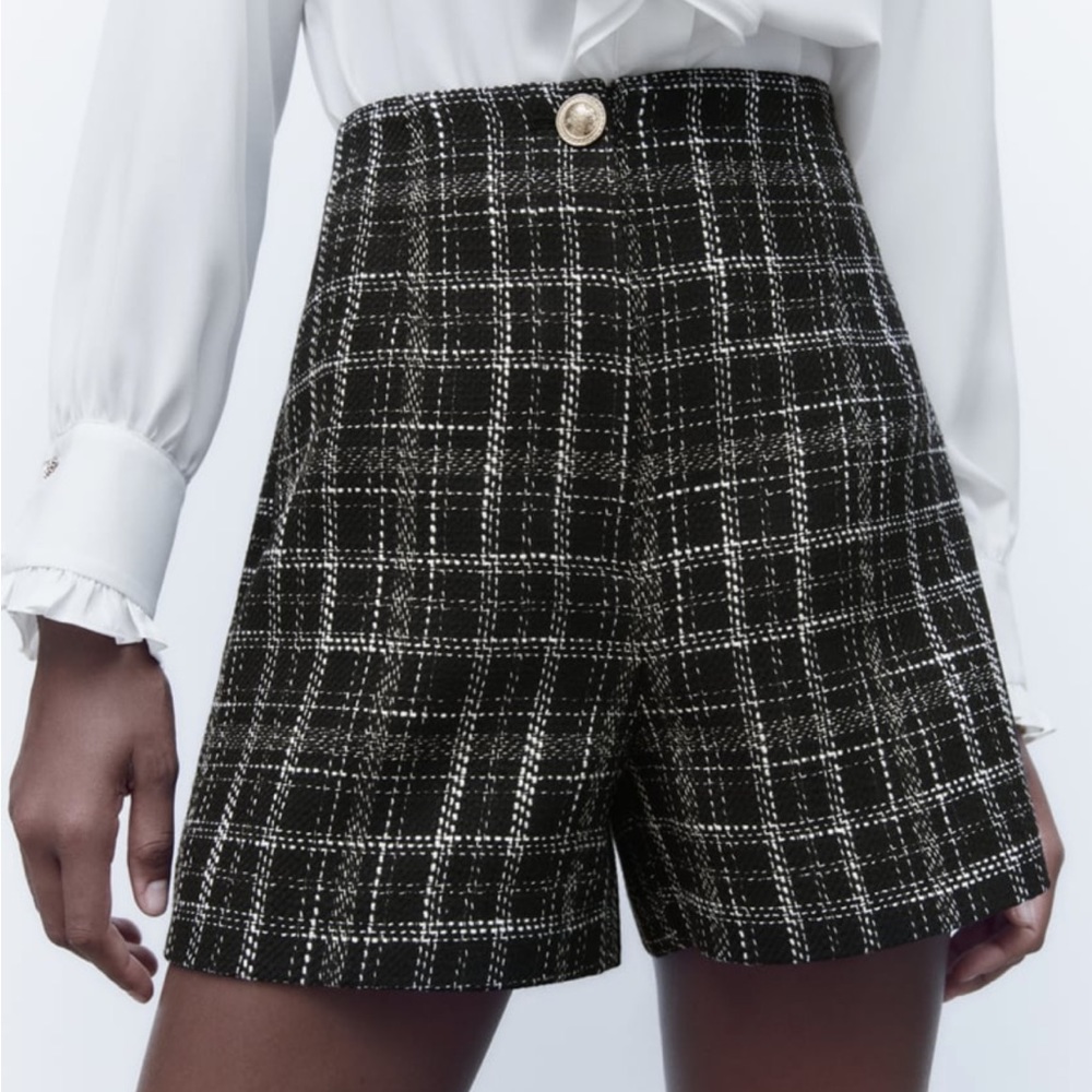 Brand new Zara textured Shorts